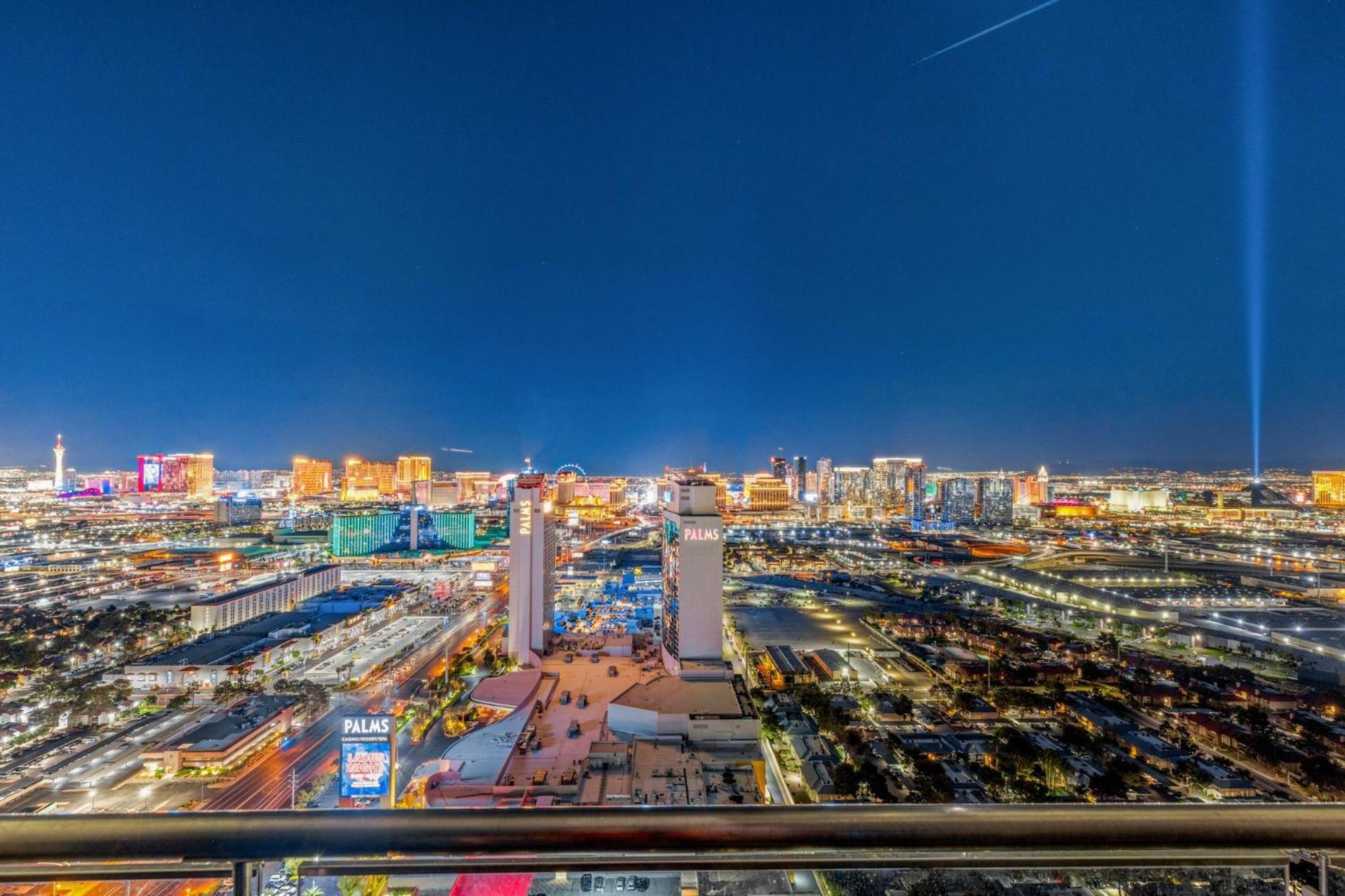 Palms Place Hotel By Zelloo Las Vegas Esterno foto