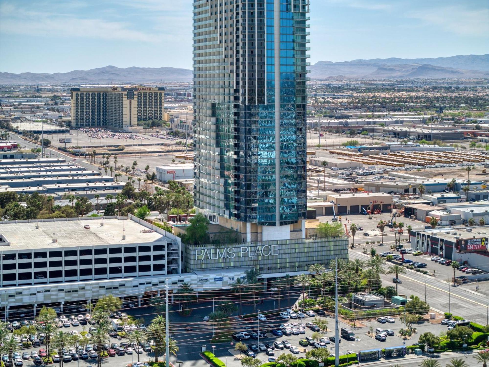 Palms Place Hotel By Zelloo Las Vegas Esterno foto